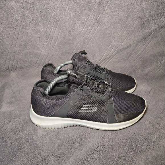 Skechers Shoes - Skechers  Ultra Flex Free Spirits Shoes Womens Sz 7.5 Athletic Sneakers Walking.